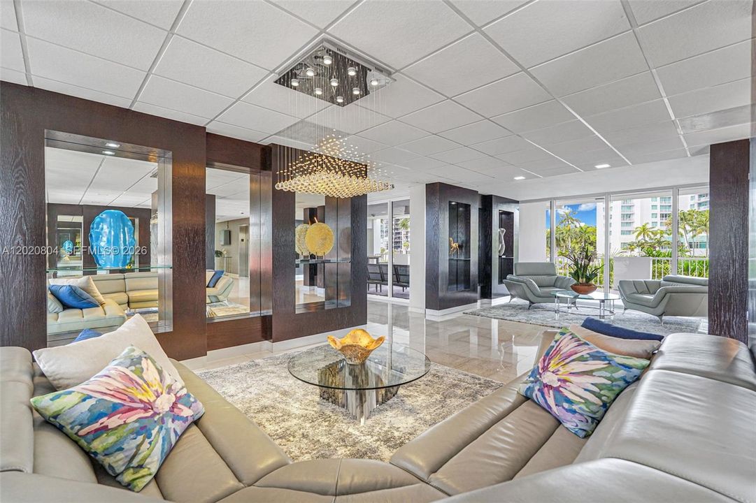 For Sale: $795,000 (2 beds, 2 baths, 1497 Square Feet)