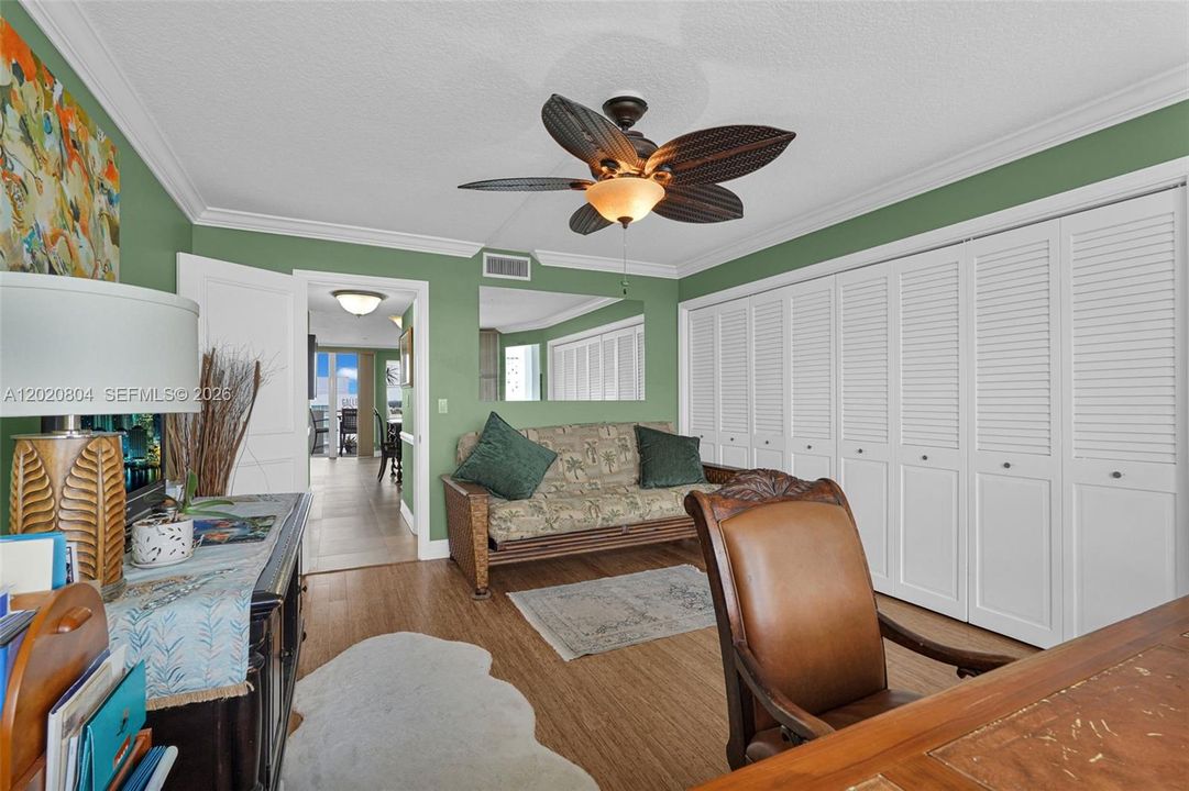For Sale: $795,000 (2 beds, 2 baths, 1497 Square Feet)