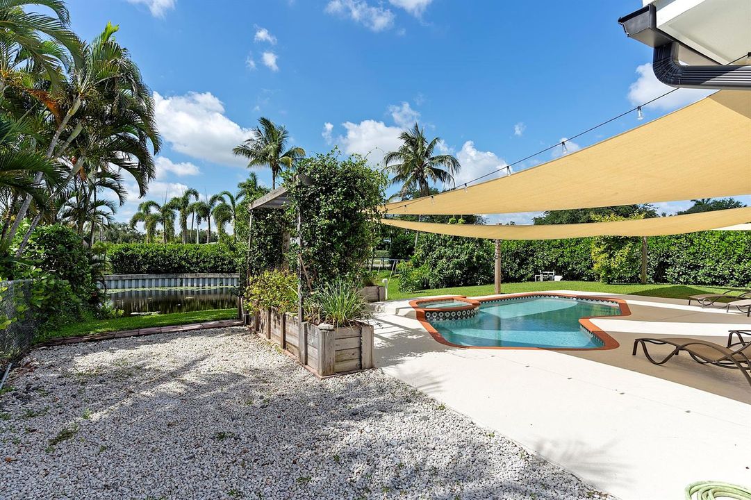 1510 Carandis Cir - - 175