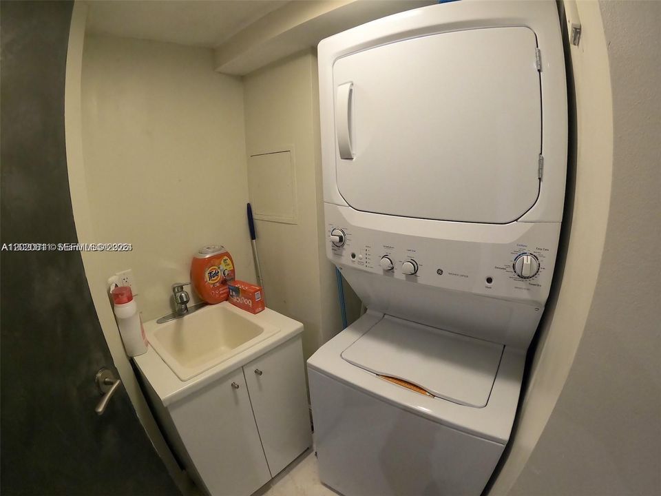 En Renta: $12,000 (3 camas, 3 baños, 1910 Pies cuadrados)