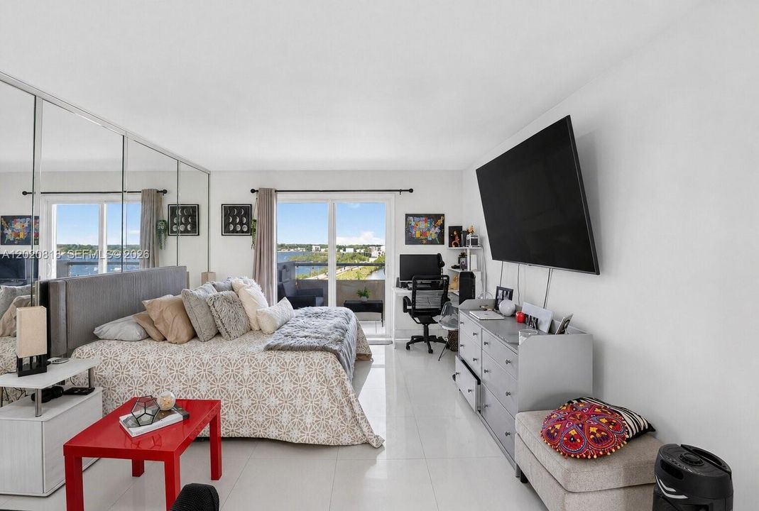 For Sale: $240,000 (0 beds, 1 baths, 445 Square Feet)