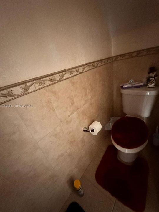 На продажу: $300,000 (2 спален, 2 ванн, 948 Квадратных фут)
