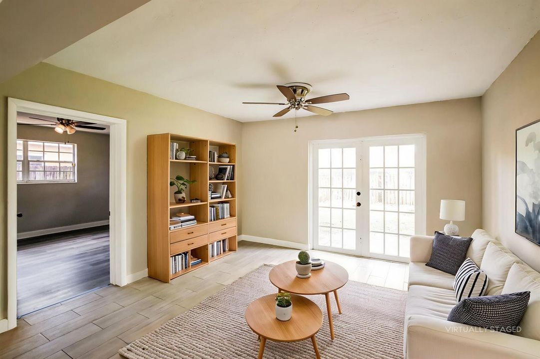 3-photo-VS---Living-Room-43a8bb4f-049c-4