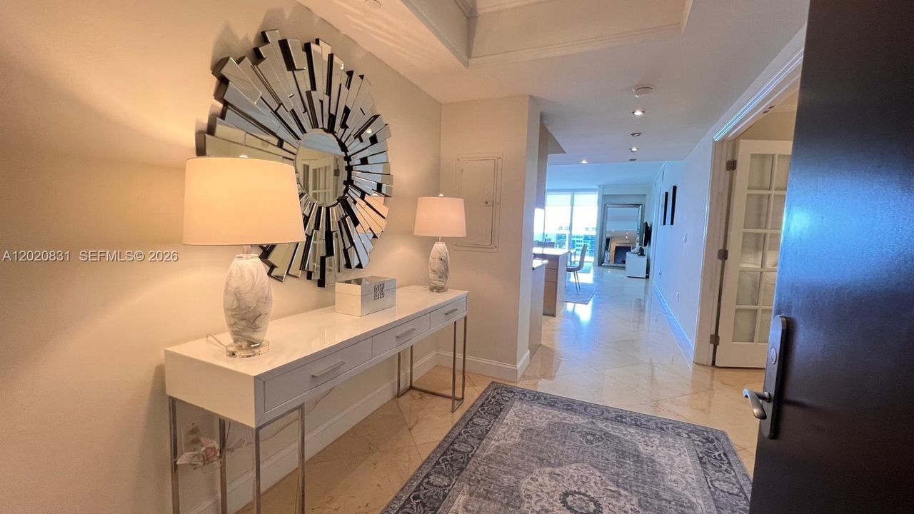 For Rent: $8,500 (3 beds, 3 baths, 1675 Square Feet)