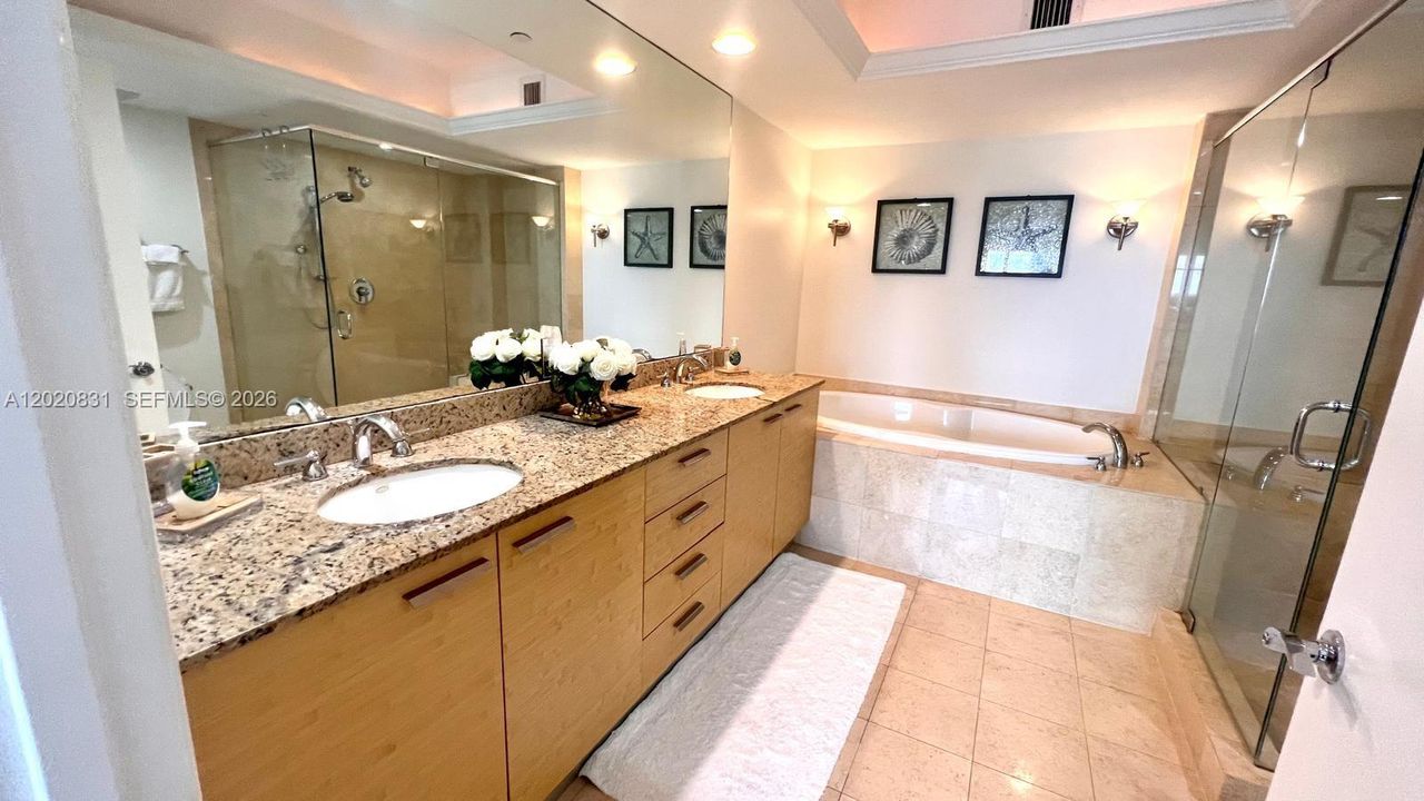 For Rent: $8,500 (3 beds, 3 baths, 1675 Square Feet)