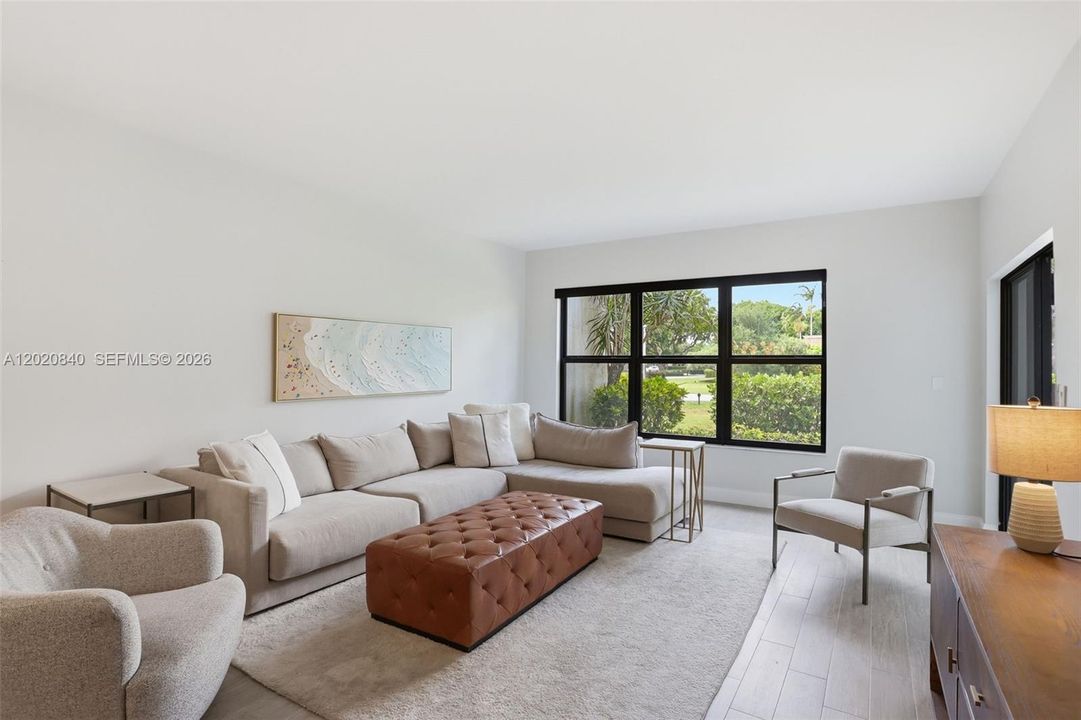 For Sale: $579,000 (2 beds, 2 baths, 1449 Square Feet)