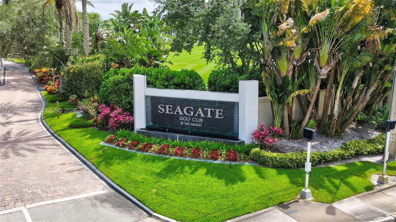 For Sale: $579,000 (2 beds, 2 baths, 1449 Square Feet)