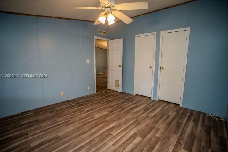 For Sale: $699,000 (3 beds, 2 baths, 1300 Square Feet)