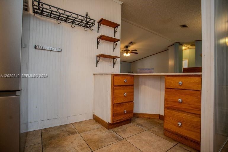 For Sale: $699,000 (3 beds, 2 baths, 1300 Square Feet)