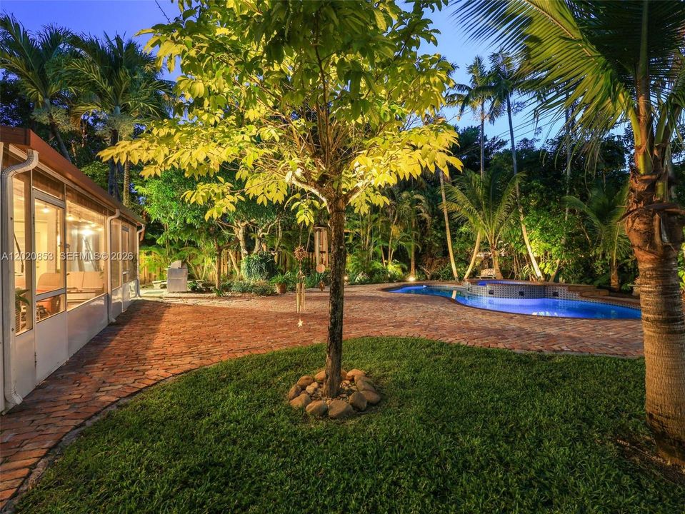 The kind of backyard that makes every weekend feel like a vacation