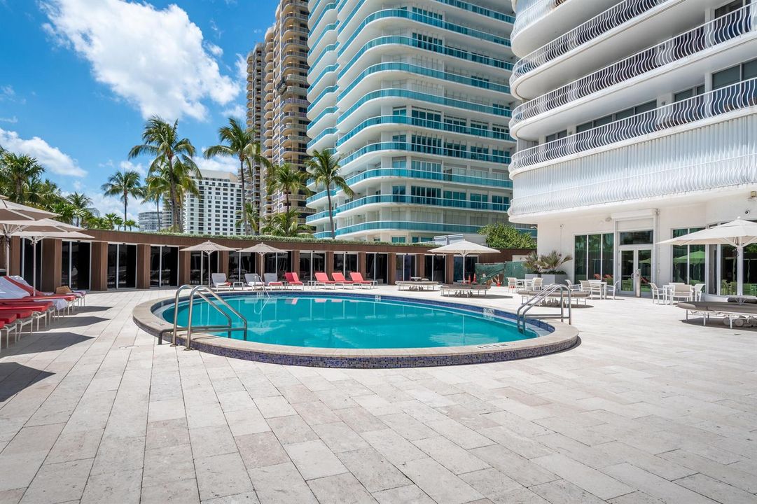 10155 apt 1401-61