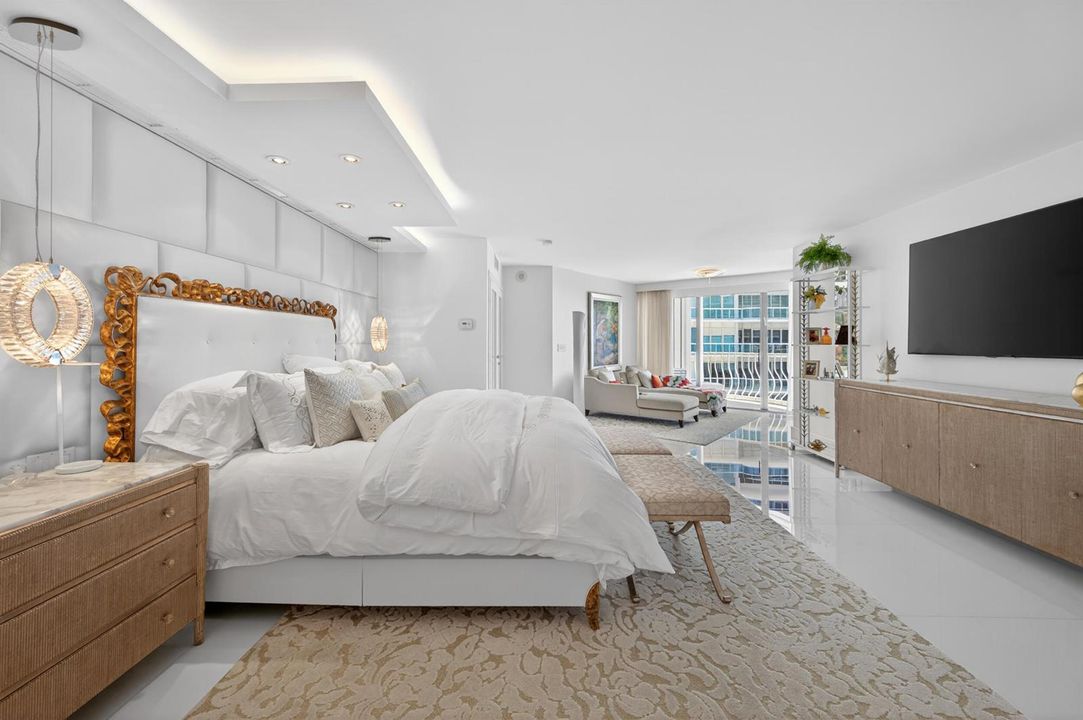 10155 apt 1401-54