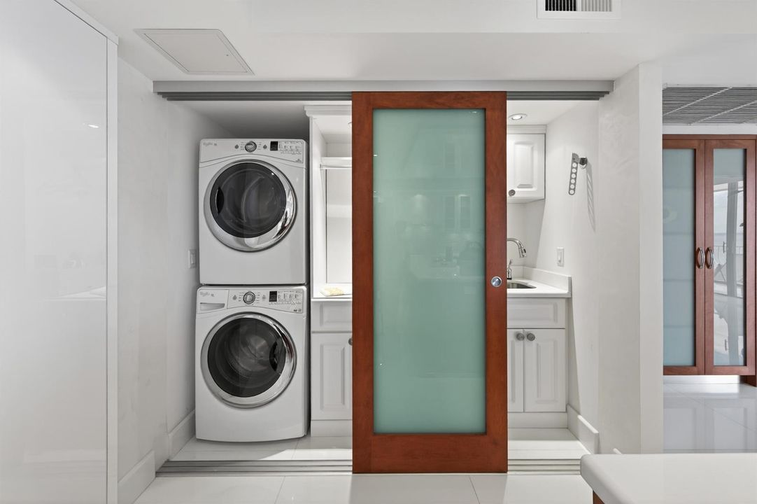 10155 apt 1401-41