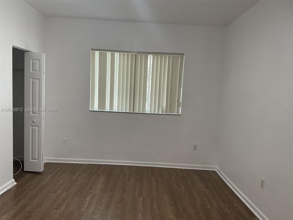 En Venta: $349,000 (2 camas, 2 baños, 1214 Pies cuadrados)