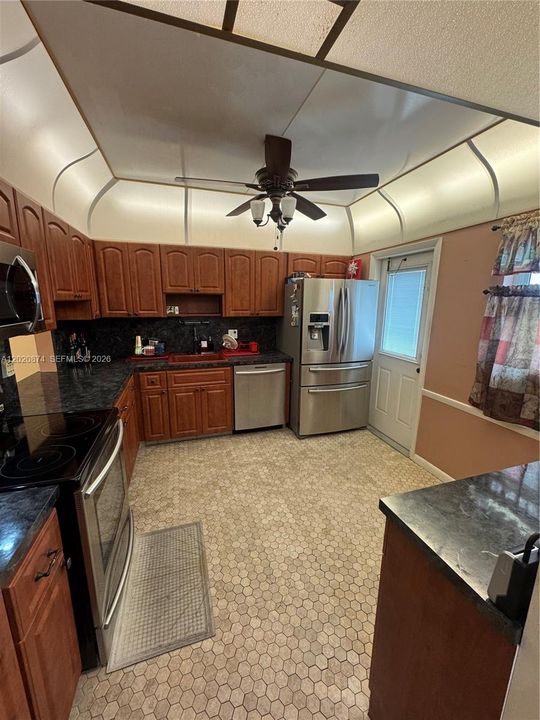 En Venta: $170,000 (2 camas, 2 baños, 1242 Pies cuadrados)