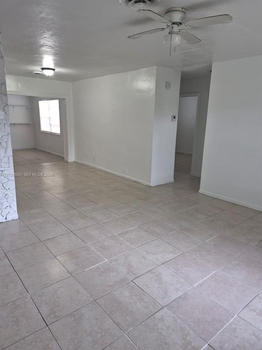 В аренду: $3,200 (3 спален, 2 ванн, 1413 Квадратных фут)