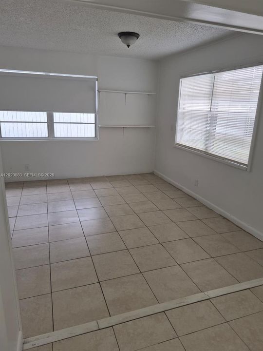 В аренду: $3,200 (3 спален, 2 ванн, 1413 Квадратных фут)
