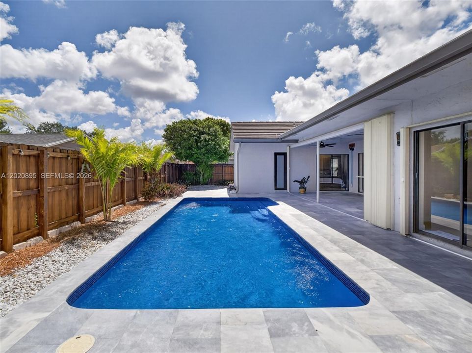 Pool diamond Brite 2025
