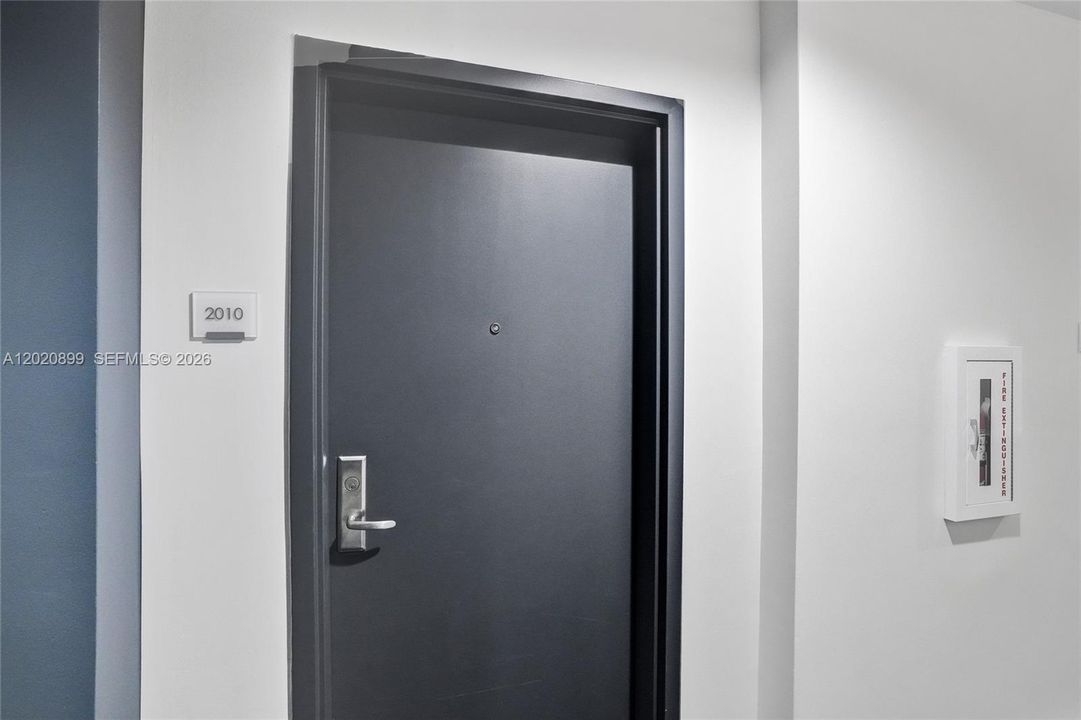 На продажу: $729,000 (2 спален, 2 ванн, 1458 Квадратных фут)