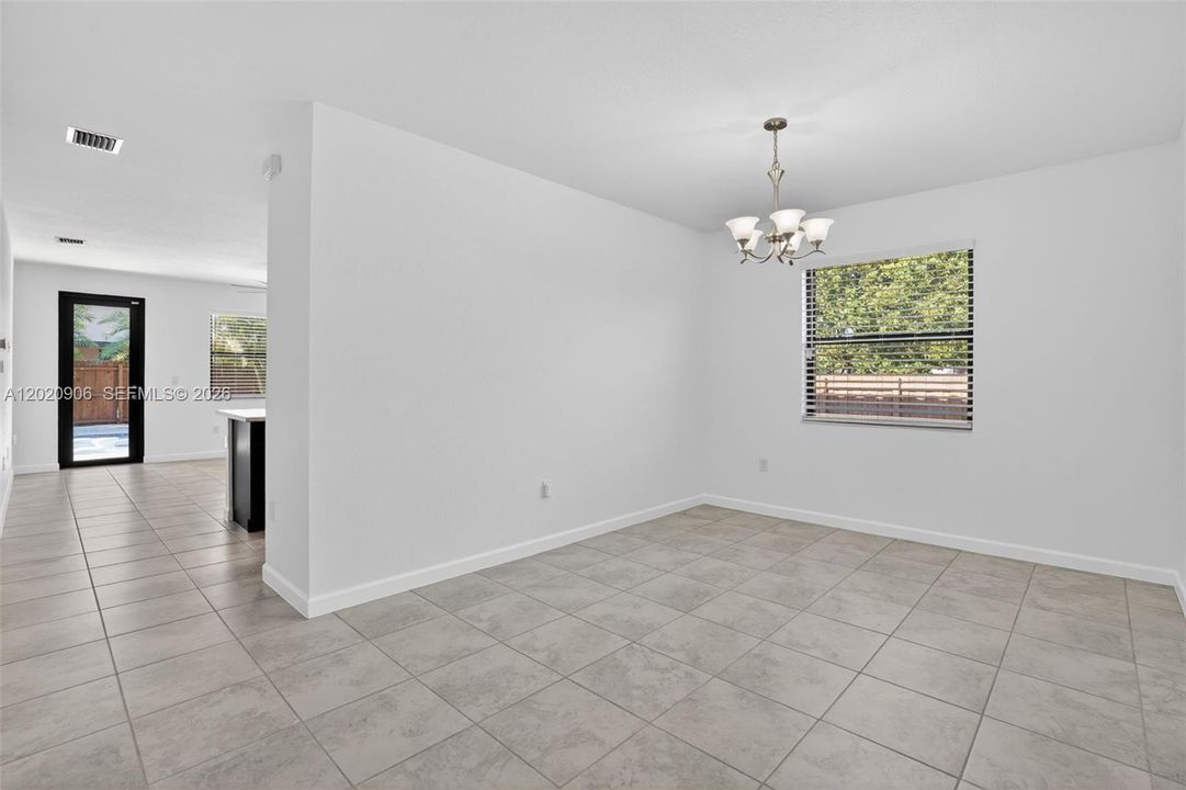 For Rent: $4,100 (4 beds, 3 baths, 2228 Square Feet)