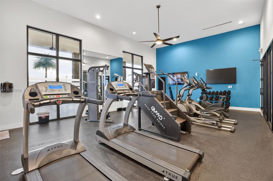 For Rent: $4,100 (4 beds, 3 baths, 2228 Square Feet)