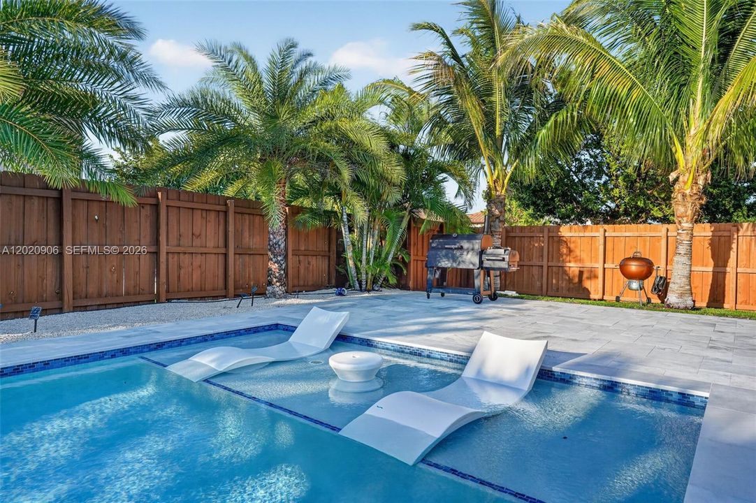 For Rent: $4,100 (4 beds, 3 baths, 2228 Square Feet)
