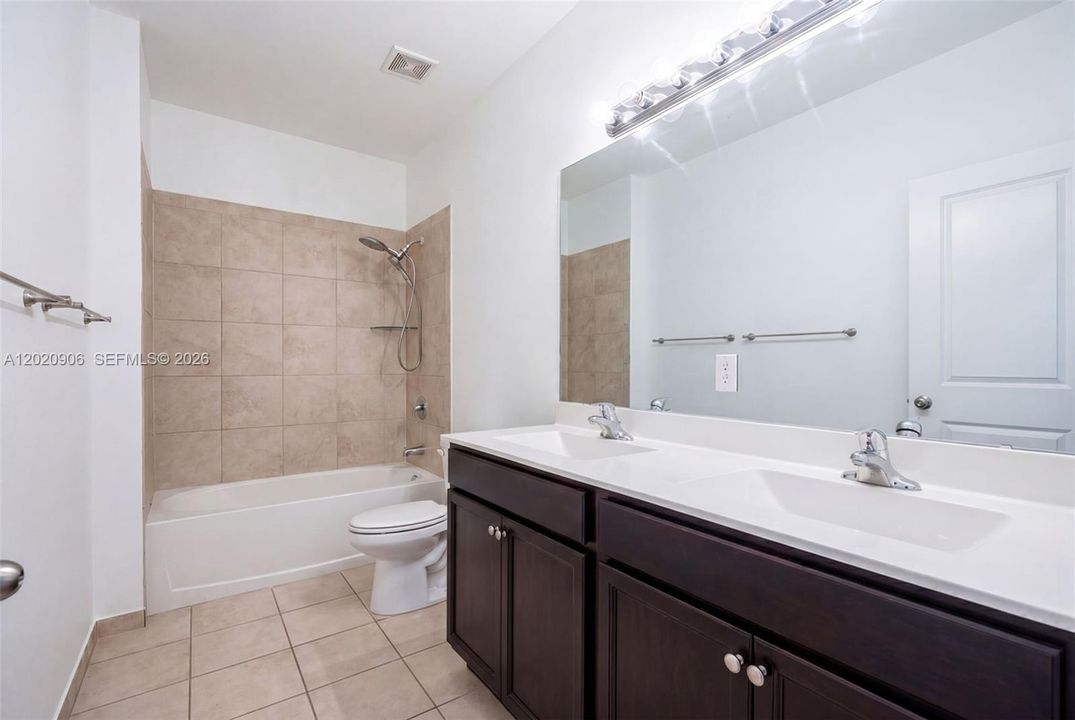 For Rent: $4,100 (4 beds, 3 baths, 2228 Square Feet)