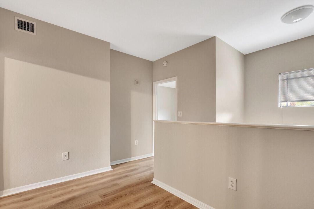 Loft 2