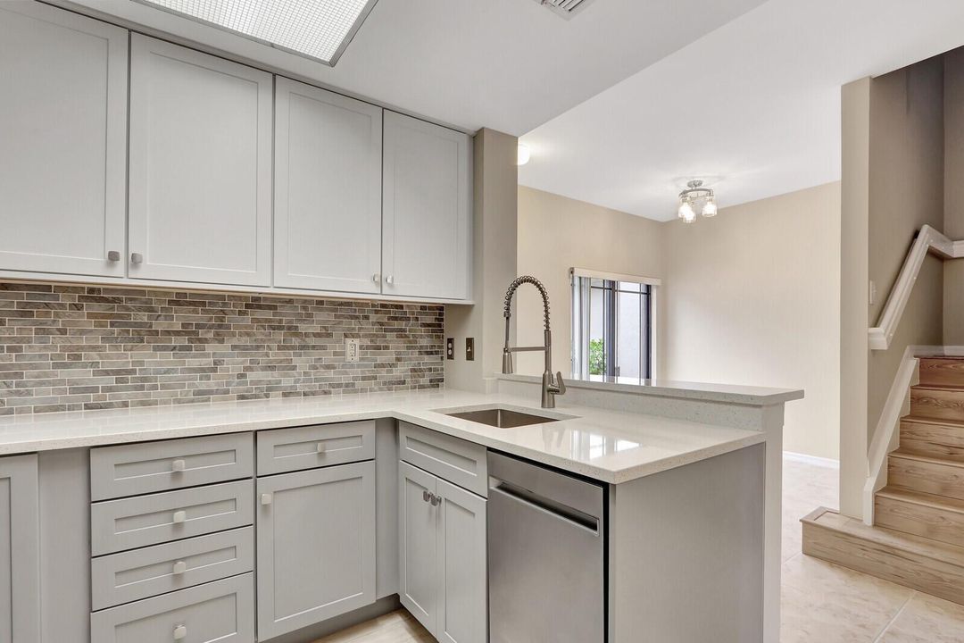 Kitchen 3