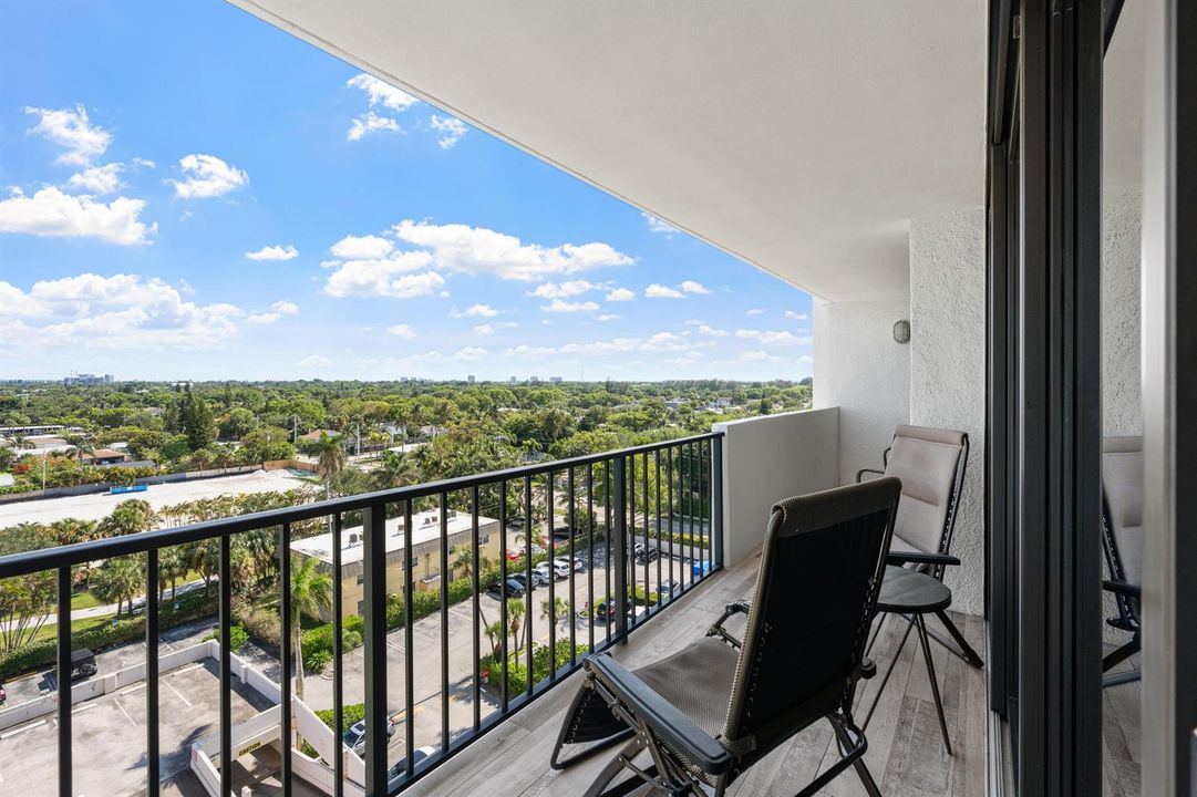 Balcony city view