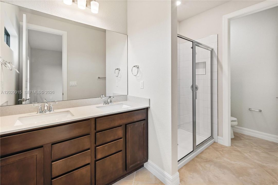 For Sale: $599,000 (3 beds, 2 baths, 1754 Square Feet)