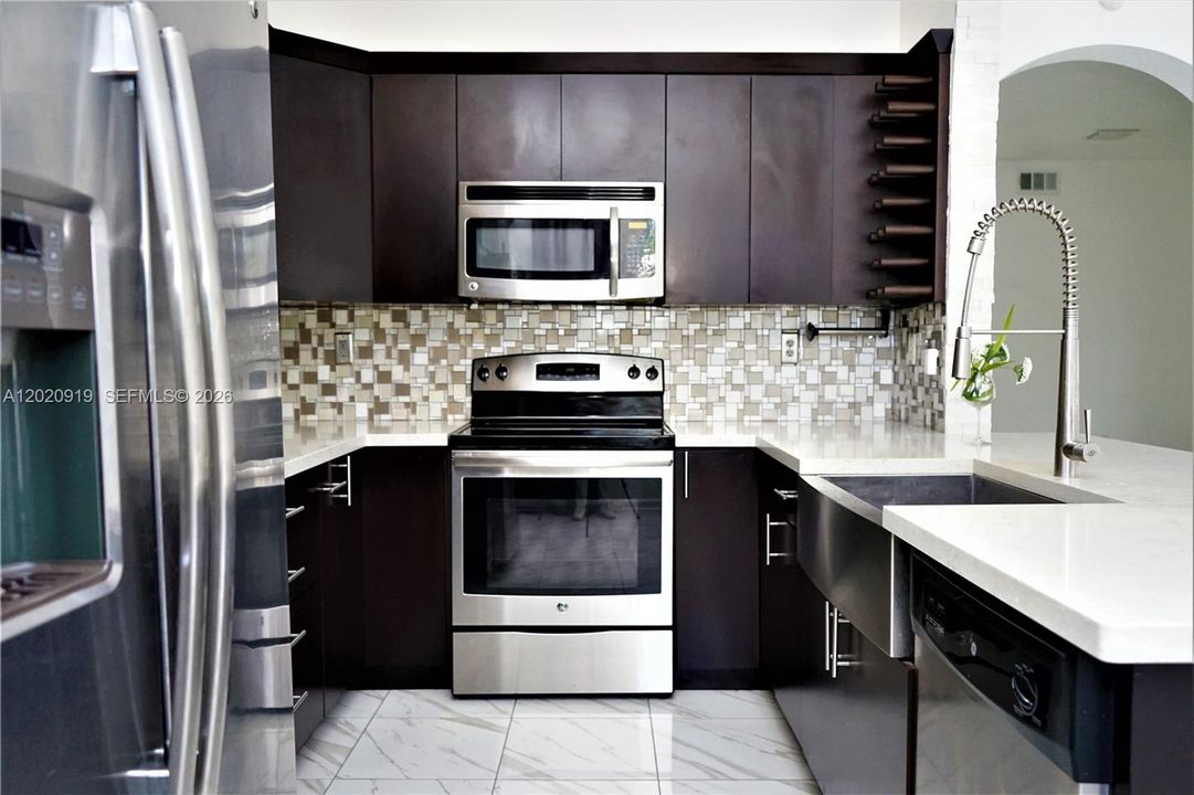 For Rent: $4,300 (4 beds, 2 baths, 1862 Square Feet)