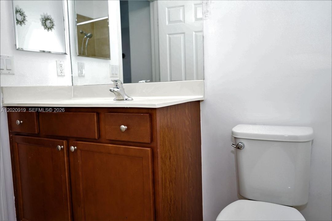 For Rent: $4,300 (4 beds, 2 baths, 1862 Square Feet)