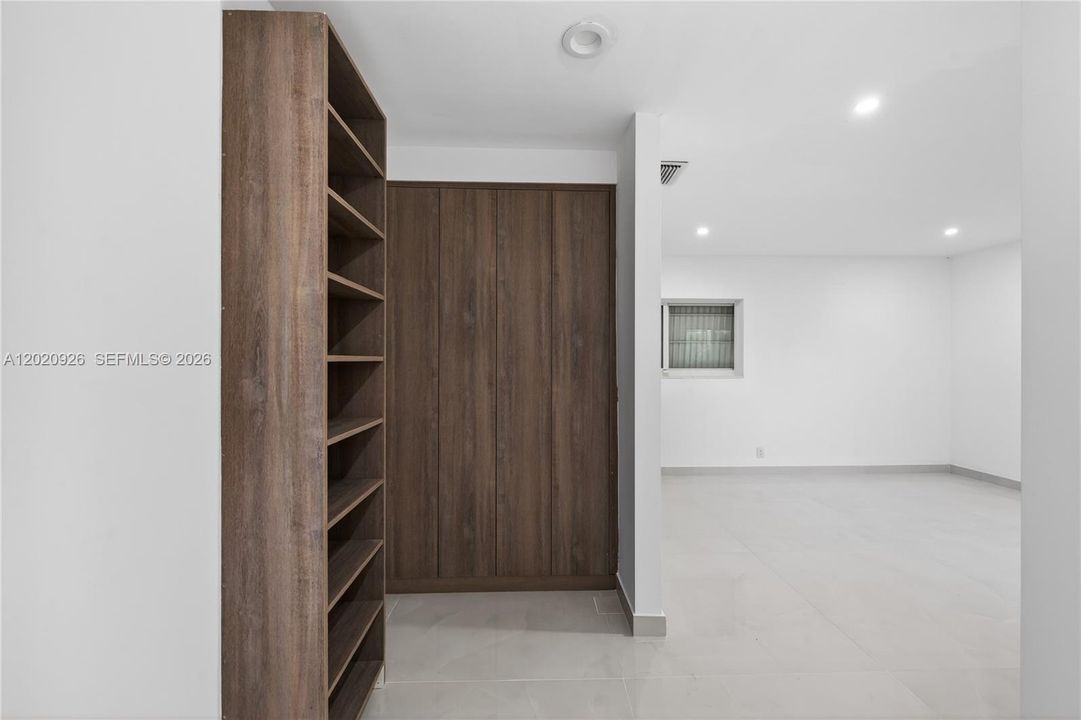 В аренду: $40,000 (4 спален, 3 ванн, 3668 Квадратных фут)