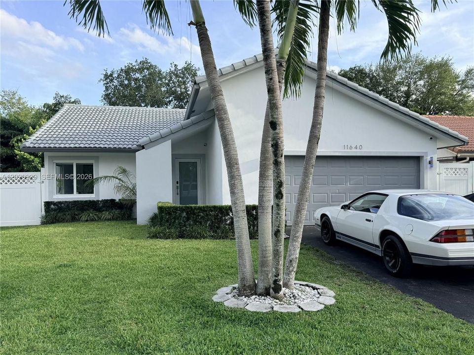 En Venta: $565,000 (3 camas, 2 baños, 1484 Pies cuadrados)
