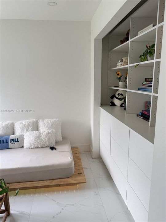En Venta: $565,000 (3 camas, 2 baños, 1484 Pies cuadrados)