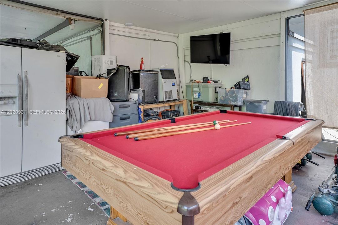 Active With Contract: $519,900 (4 beds, 3 baths, 1120 Square Feet)