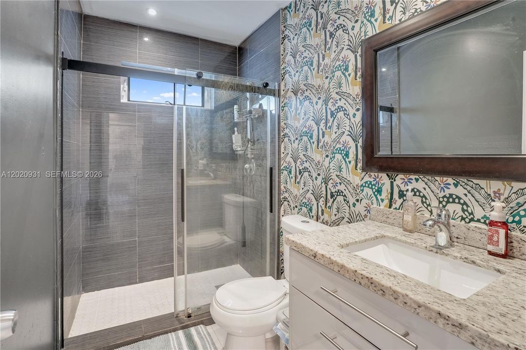 Active With Contract: $519,900 (4 beds, 3 baths, 1120 Square Feet)