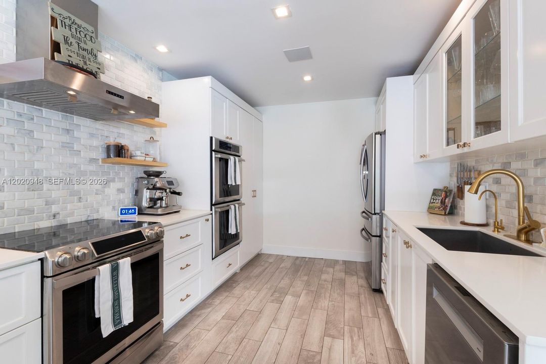 Active With Contract: $1,775,000 (4 beds, 3 baths, 2112 Square Feet)