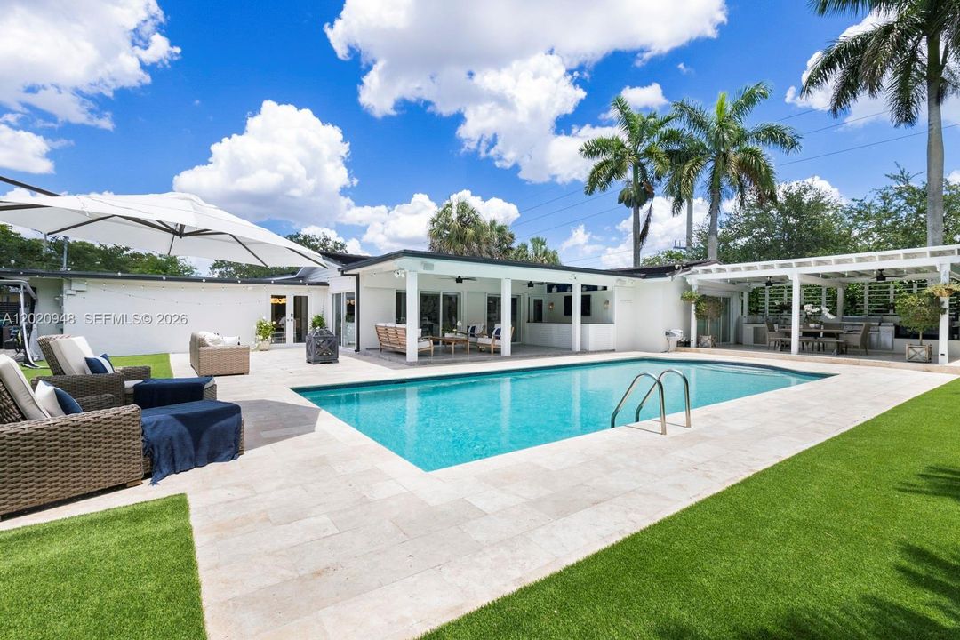 Active With Contract: $1,775,000 (4 beds, 3 baths, 2112 Square Feet)