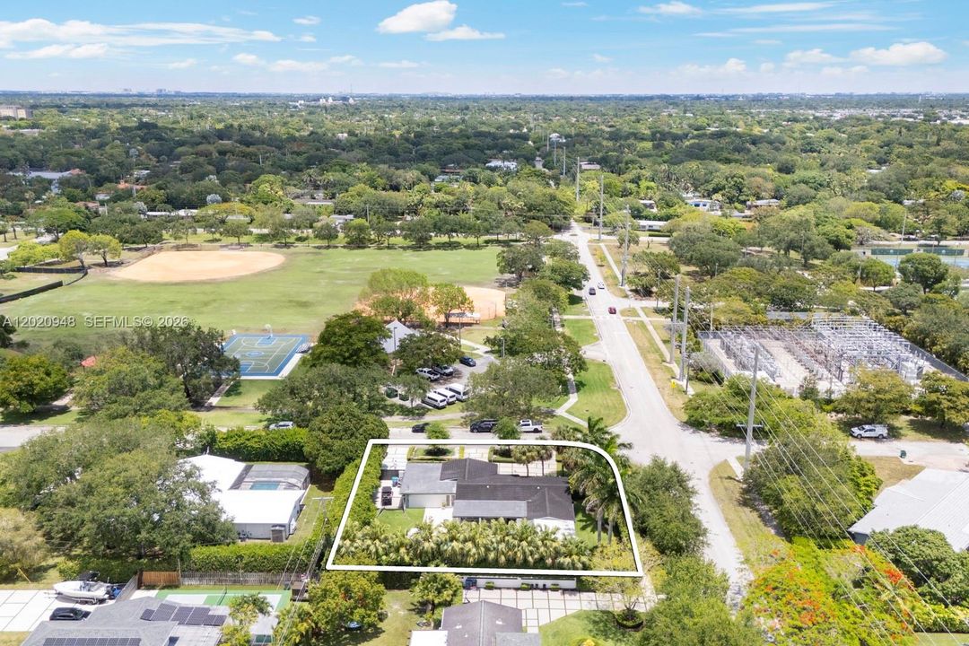 Active With Contract: $1,775,000 (4 beds, 3 baths, 2112 Square Feet)