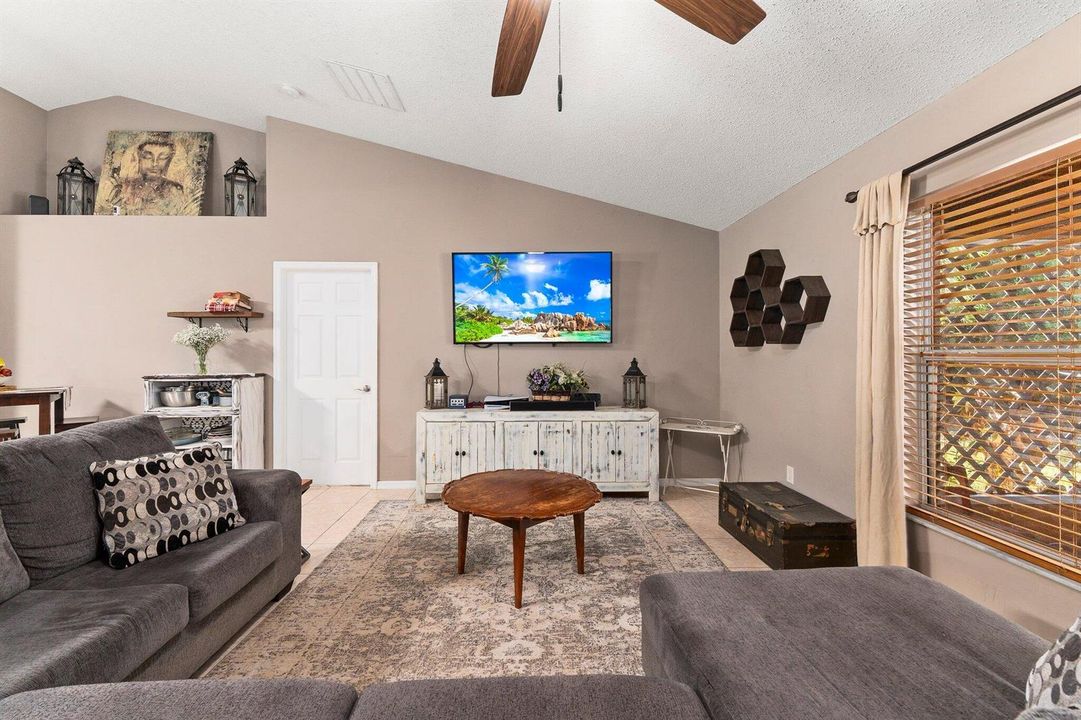 18-web-or-mls-DSC09763