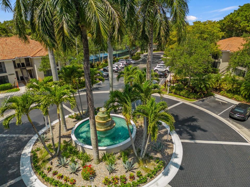 For Rent: $2,670 (2 beds, 2 baths, 1096 Square Feet)