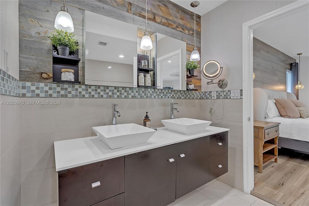 For Sale: $3,250,000 (6 beds, 4 baths, 3316 Square Feet)