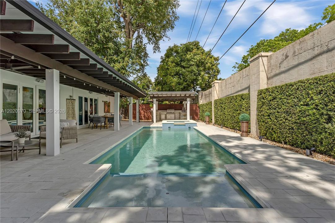 For Sale: $3,250,000 (6 beds, 4 baths, 3316 Square Feet)