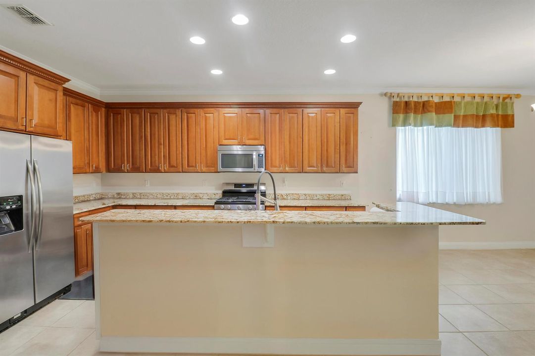 Kitchen 3
