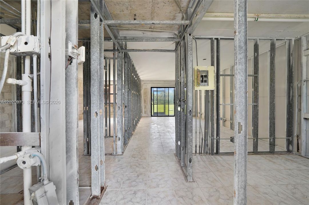 На продажу: $75,000 (1 спален, 1 ванн, 640 Квадратных фут)