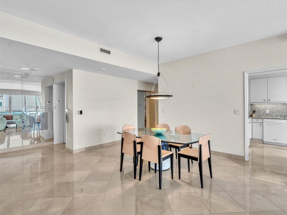 For Sale: $2,600,000 (2 beds, 2 baths, 2050 Square Feet)