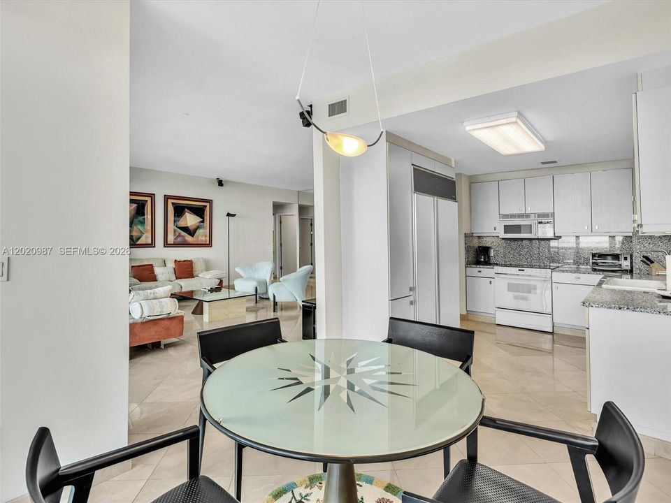 Eat In Kitchen