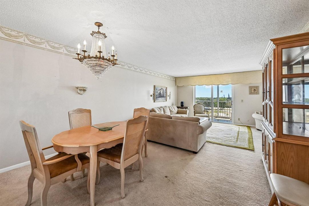 10-web-or-mls-NW 2nd Ave 614-S1505-010